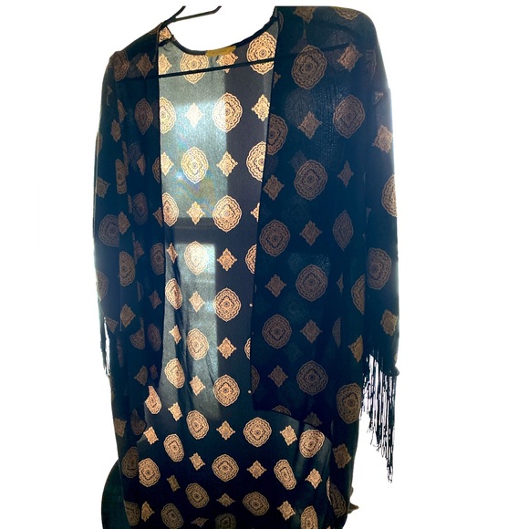 I. JOAH kimono - Picture 1 of 4